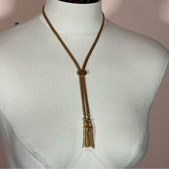 Monet Rare Vintage 1970’s Heavy Gold Lariat Bolo Mobwife Omega Chain Necklace - Picture 3 of 17